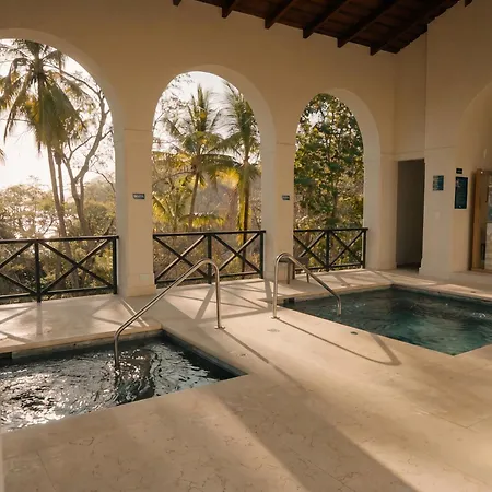 Reunion Wellness Resort & Retreats-3